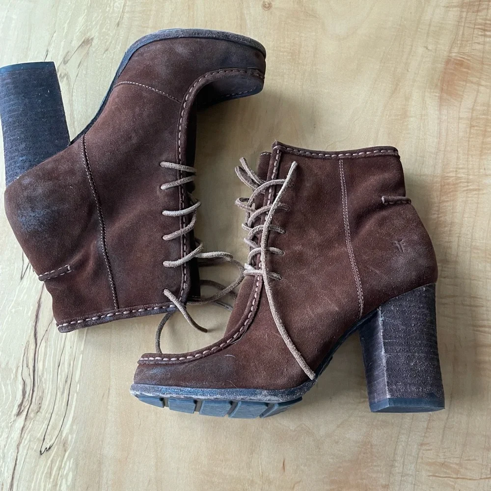 FRYE Parker Moc Short Boot in Brown- Oiled Leather